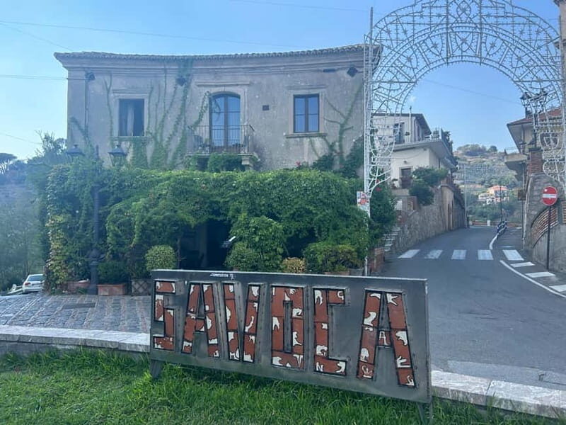 Private Godfather tour + Sicilian food&house wine tasting - A Closer Look at the Private Godfather Tour + Sicilian Food & House Wine Tasting