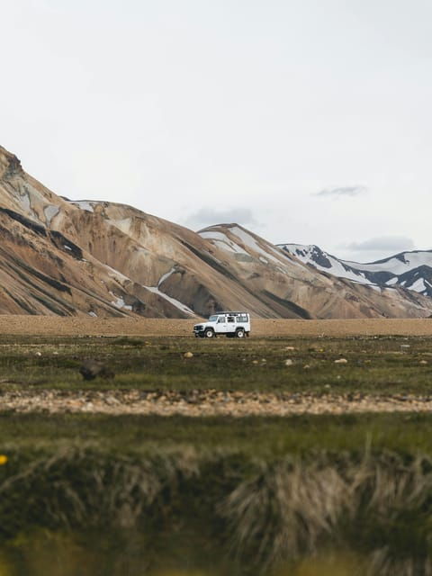 private-golden-circle-tour-with-experienced-tour-guide