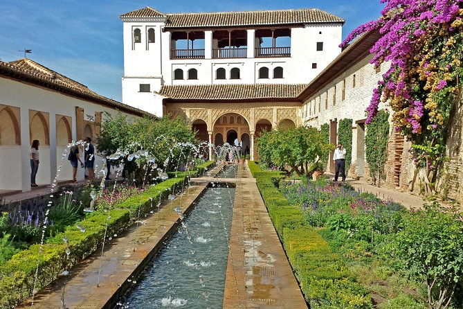 private-granada-day-trip-including-alhambra-and-generalife-from-seville-2