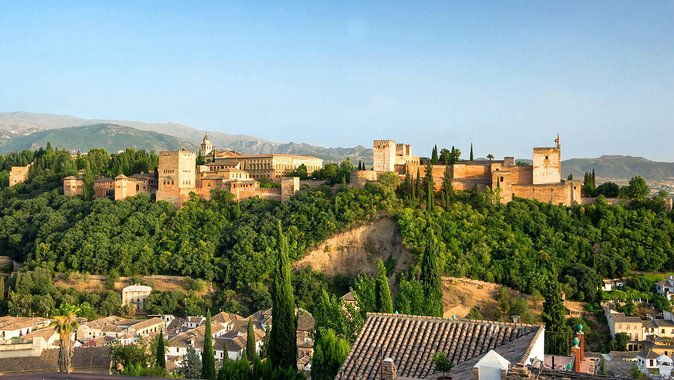 private-granada-day-trip-including-alhambra-and-generalife-from-seville