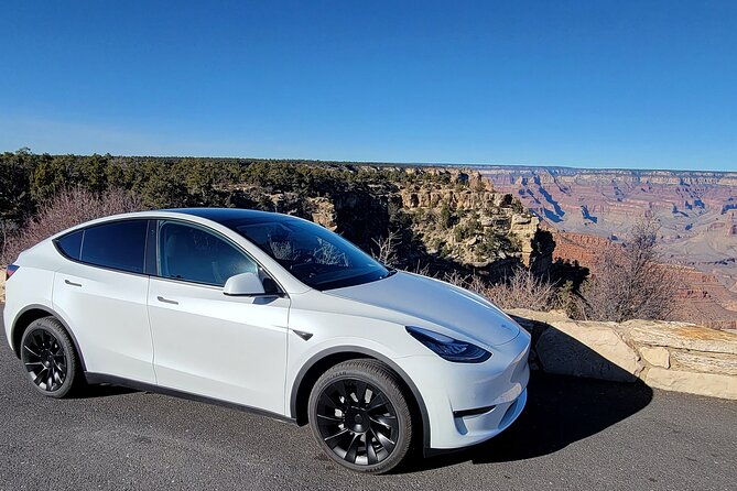 private-grand-canyon-driving-tour-from-sedona-in-a-luxury-ev