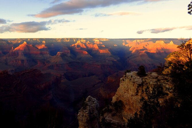 private-grand-canyon-sunset-tour-including-el-tovar-dinner