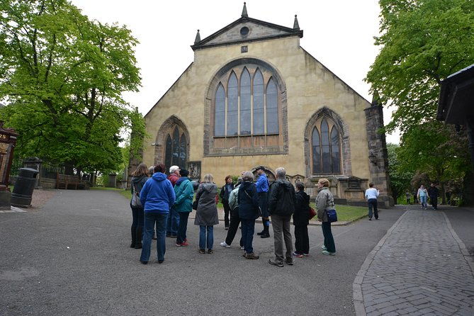 private-greyfriars-kirkyard-tour-meet-the-dead-of-old-edinburgh