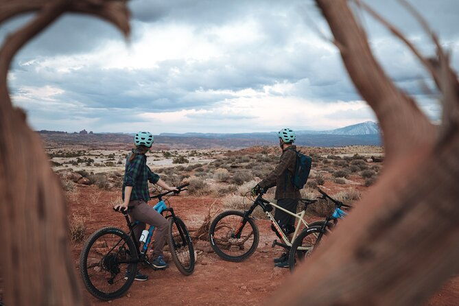 private-group-half-day-moab-brand-trails-guided-mountain-biking-tour