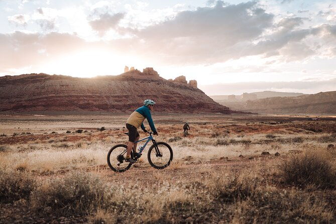 private-group-half-day-moab-brand-trails-guided-mountain-biking-tour