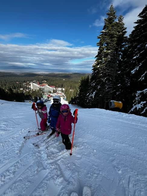 Private-(group) ski or snowboard lessons in Borovets - FAQs