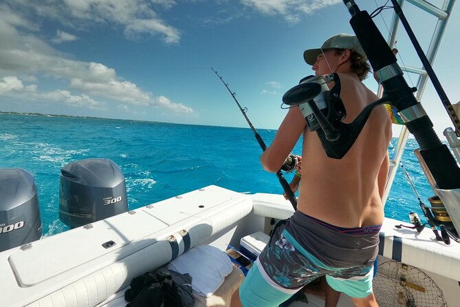 private-grouptour-pigs-turtles-snorkeling-lunch-pickup-dropoff