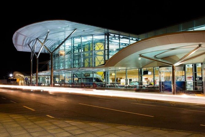 private-guernsey-arrival-transfer-airport-to-hotel-accommodation