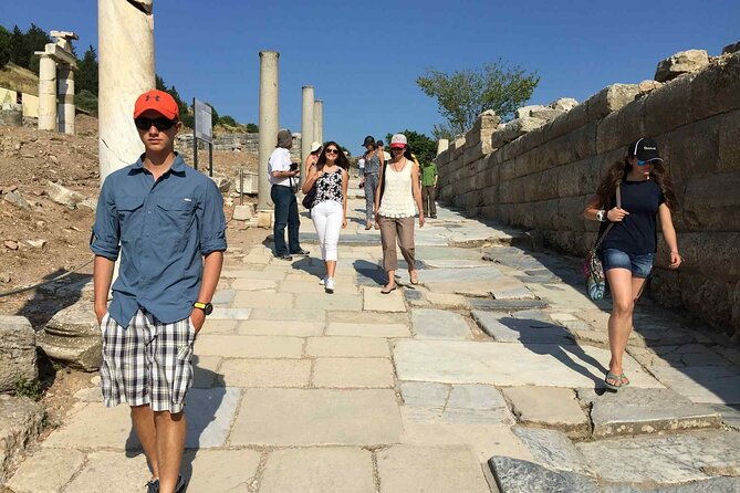 private-guide-and-vehicle-to-ephesus