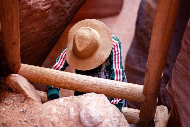 private-guided-buckskin-gulch-tour-via-wire-pass