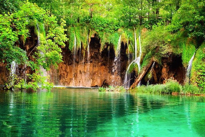 private-guided-day-tour-of-plitvice-national-park-from-zagreb