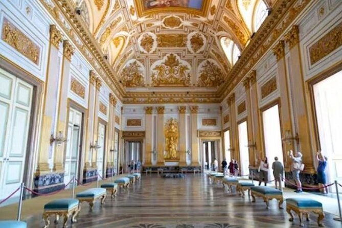 private-guided-day-tour-to-pompeii-and-the-royal-palace-of-caserta
