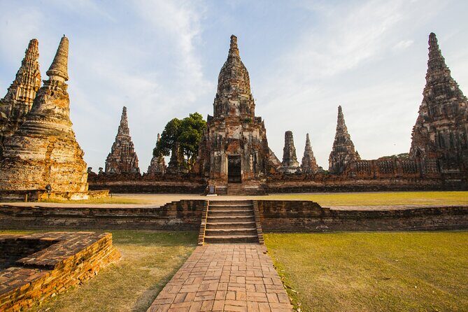 Private Guided Day Trip to Ayutthaya Historic Park from Bangkok - Is This Tour Right for You?