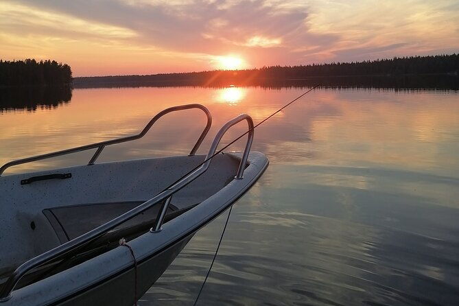 private-guided-fishing-boat-tour-in-rovaniemi