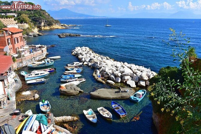 private-guided-half-day-panoramic-tour-in-naples