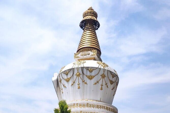 Private Guided Half Day Tour to Jamchen and Kapan Monastery - Stop 1: Jamchen Vijaya Stupa (Peace Stupa)