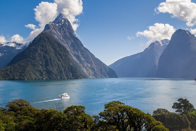 Private Guided Milford Sound Tour ex Queenstown - Who Should Consider This Tour?
