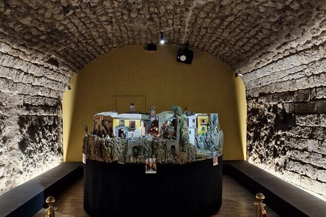 Private Guided Multimedia Exhibition on the History of Sorrento - Key Points