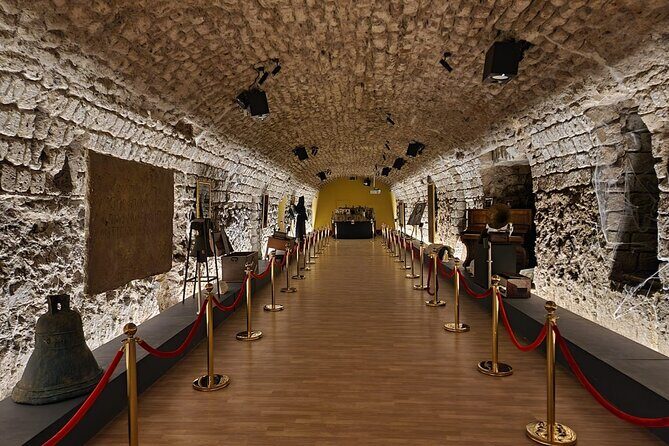 Private Guided Multimedia Exhibition on the History of Sorrento - To sum it up
