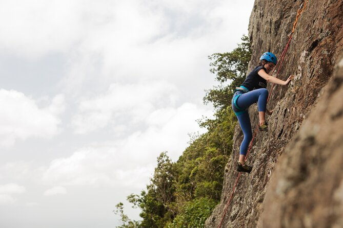 private-guided-rock-climbing-trips-in-puerto-rico