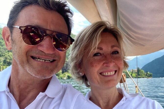 private-guided-sailing-boat-tour-on-lake-como-with-aperitif