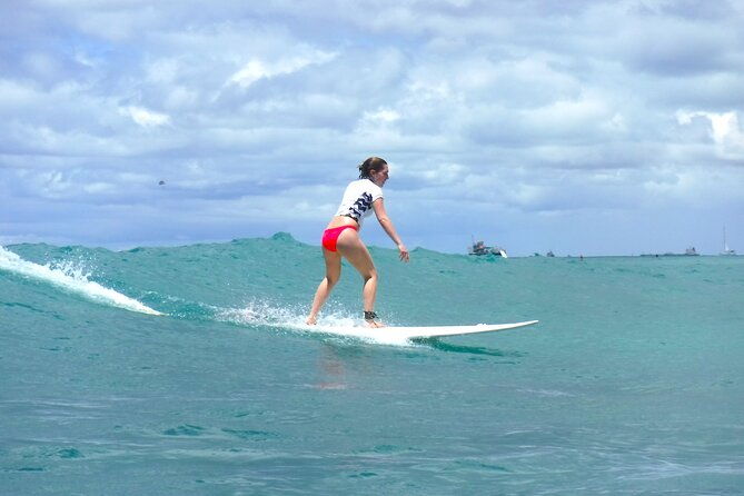 private-guided-surf-boarding-lesson-in-honolulu