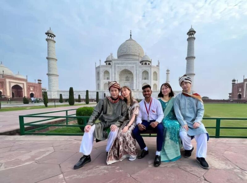 Private Guided Taj Mahal Tour w/ Skip The Line Entry Ticket - Introducing the Experience