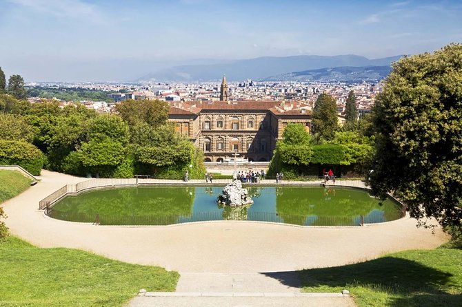 private-guided-tour-boboli-gardens-of-the-royal-palace-and-hidden-messages-2