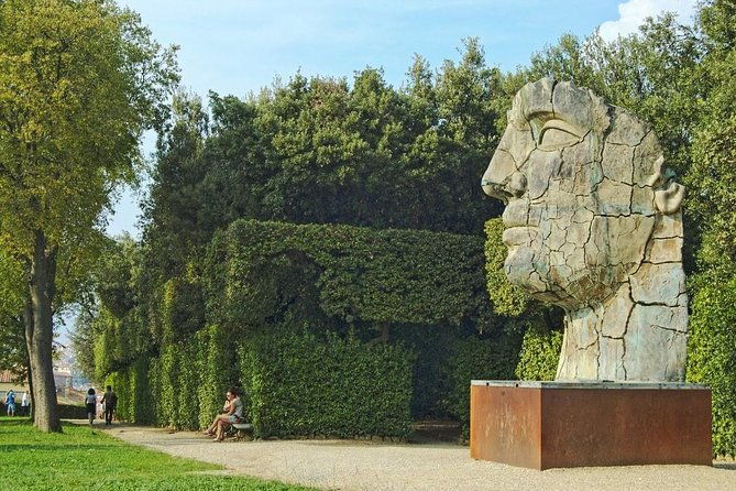 private-guided-tour-boboli-gardens-of-the-royal-palace-and-hidden-messages