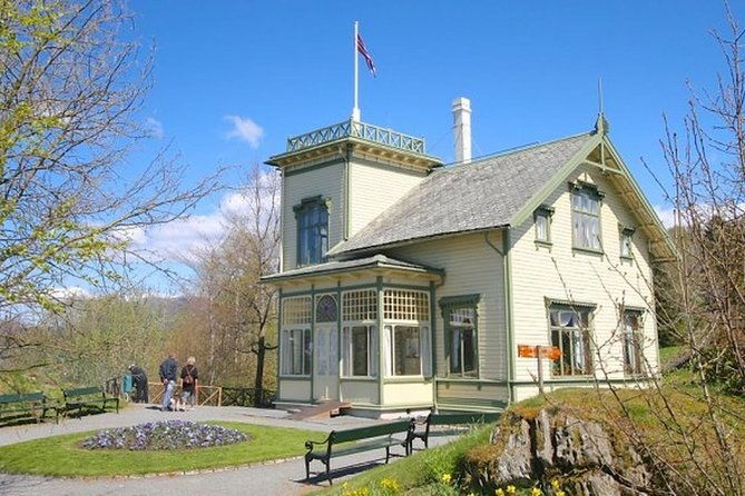 private-guided-tour-city-sightseeing-bergens-top-attractions-4