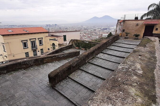 private-guided-tour-from-san-martino-alla-pignasecca-to-naples