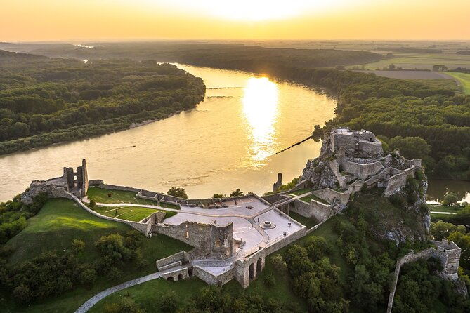 private-guided-tour-from-vienna-to-bratislava-and-devin-castle