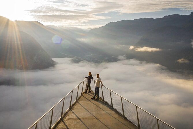 private-guided-tour-from-vienna-to-hallstatt-with-skywalk-salt-mine-experience