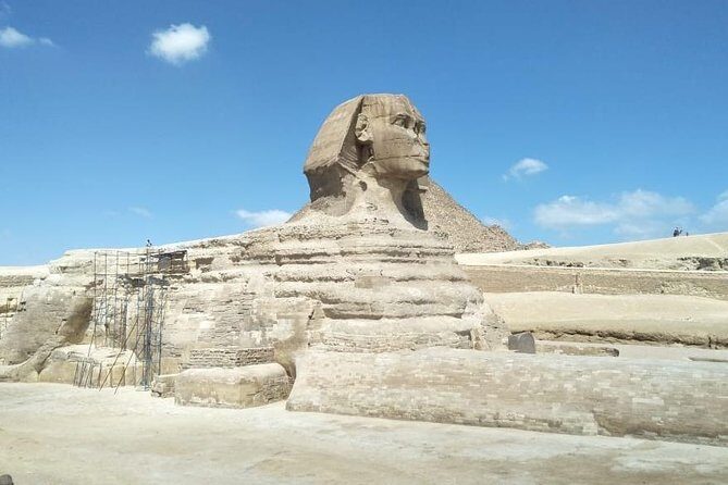 private guided tour Giza Pyramids,Sphinx and Egyptian Museum - An In-Depth Look at the Tour Experience