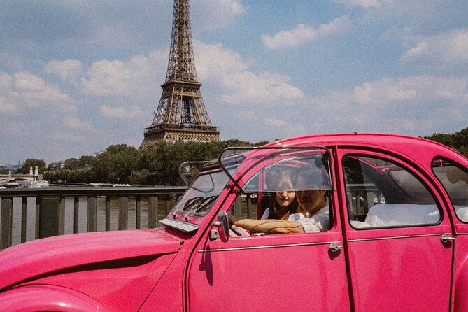 private-guided-tour-in-a-pink-citroen-2cv
