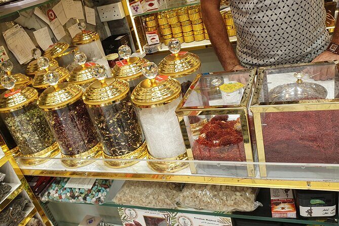 Private Guided Tour in English or Spanish in Dubai - Key Points