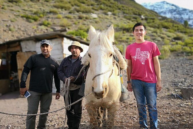 private-guided-tour-in-maipo-canyon-with-winery