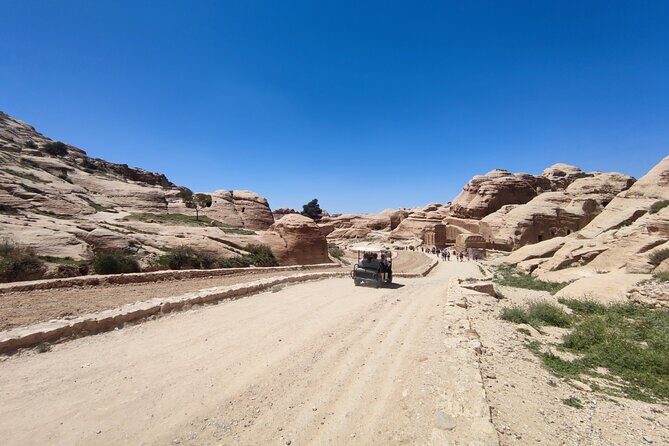 Private Guided Tour in Petra with licensed guide - The Sum Up