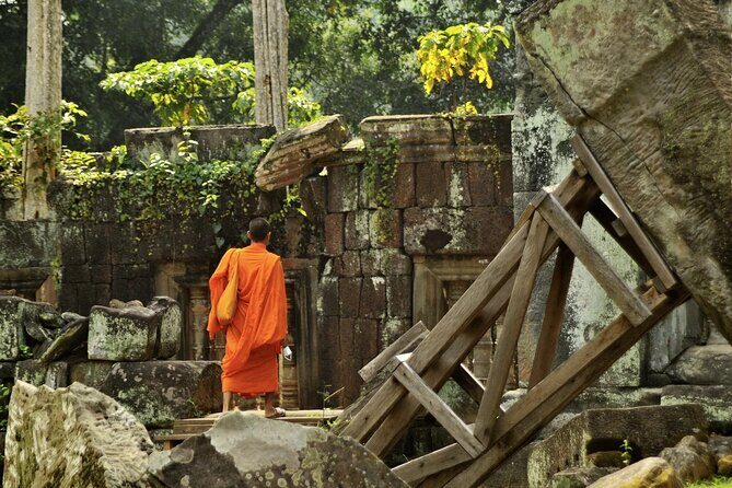 Private Guided Tour Khmer Temples Beng Mealea and Koh Ker - An In-Depth Look at the Experience