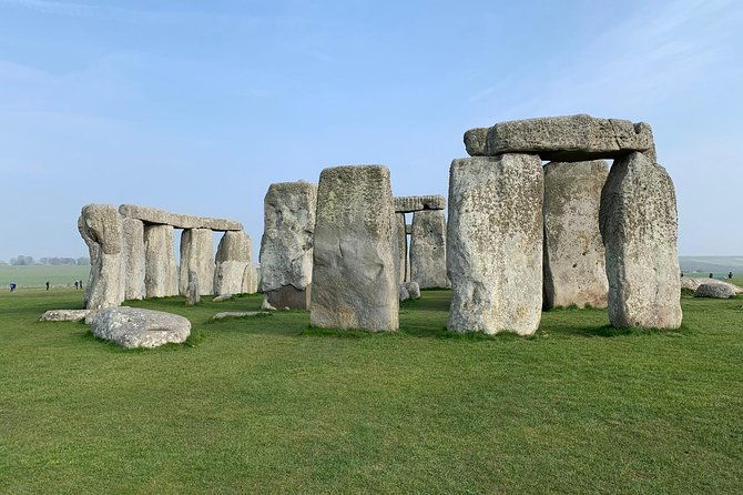 private-guided-tour-of-ancient-and-magical-stonehenge