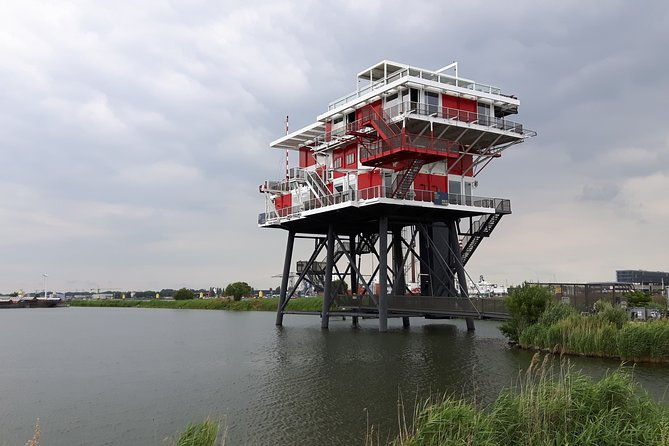 private-guided-tour-of-contemporary-amsterdam-noord-by-bike