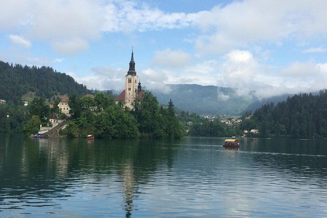 private-guided-tour-of-ljubljana-and-lake-bled-from-zagreb