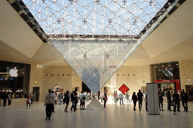 private-guided-tour-of-louvre-museum