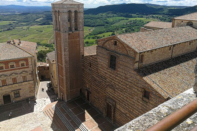 private-guided-tour-of-montepulciano-with-wine-tasting