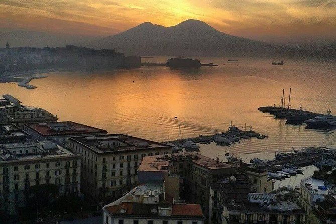 private-guided-tour-of-naples-historic-center-pompeii-2