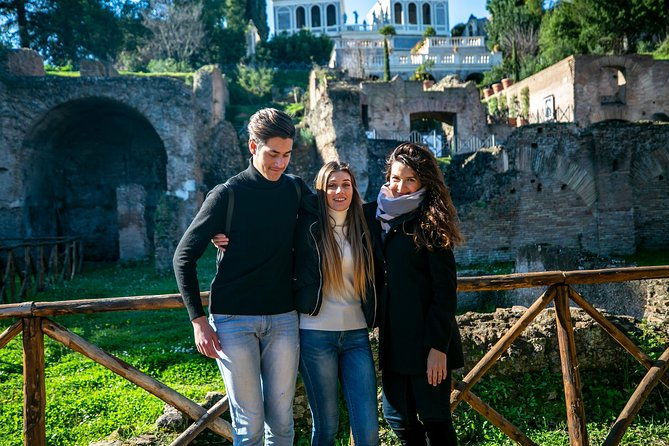 private-guided-tour-of-rome-city-highlights-coliseum-and-forums