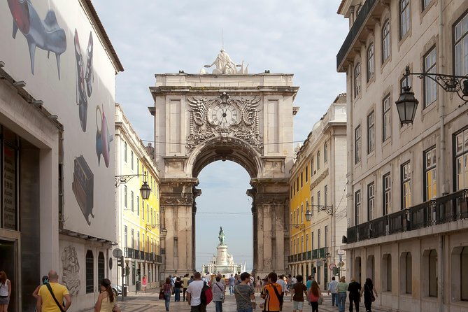 private-guided-tour-to-7-colinas-and-belem-in-an-electric-tuk-tuk-with-4-5-hours