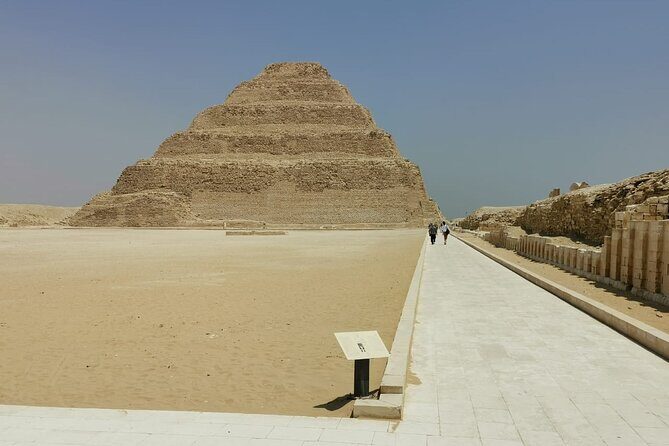Private guided tour to Giza Pyramids, Sphinx, Memphis, & Saqqara - A Closer Look: What to Expect from the Tour