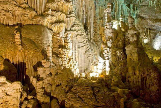 Private Guided Tour to Jeita Grotto through Harissa and Byblos - Exploring Lebanon with a Private Guided Tour to Jeita Grotto through Harissa and Byblos