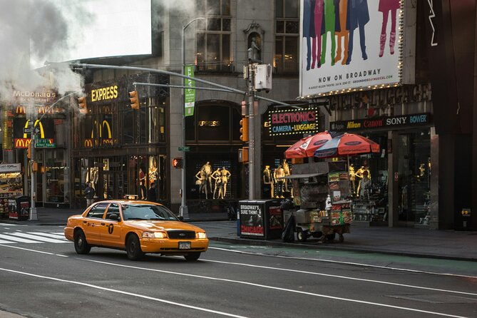 private-guided-tour-to-men-in-black-movie-new-york-locations